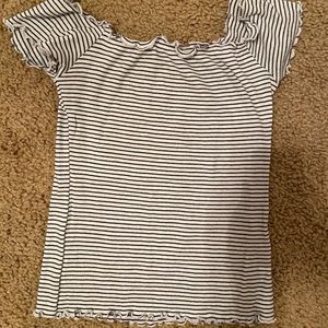 Hollister off the shoulder size: M,fits small too